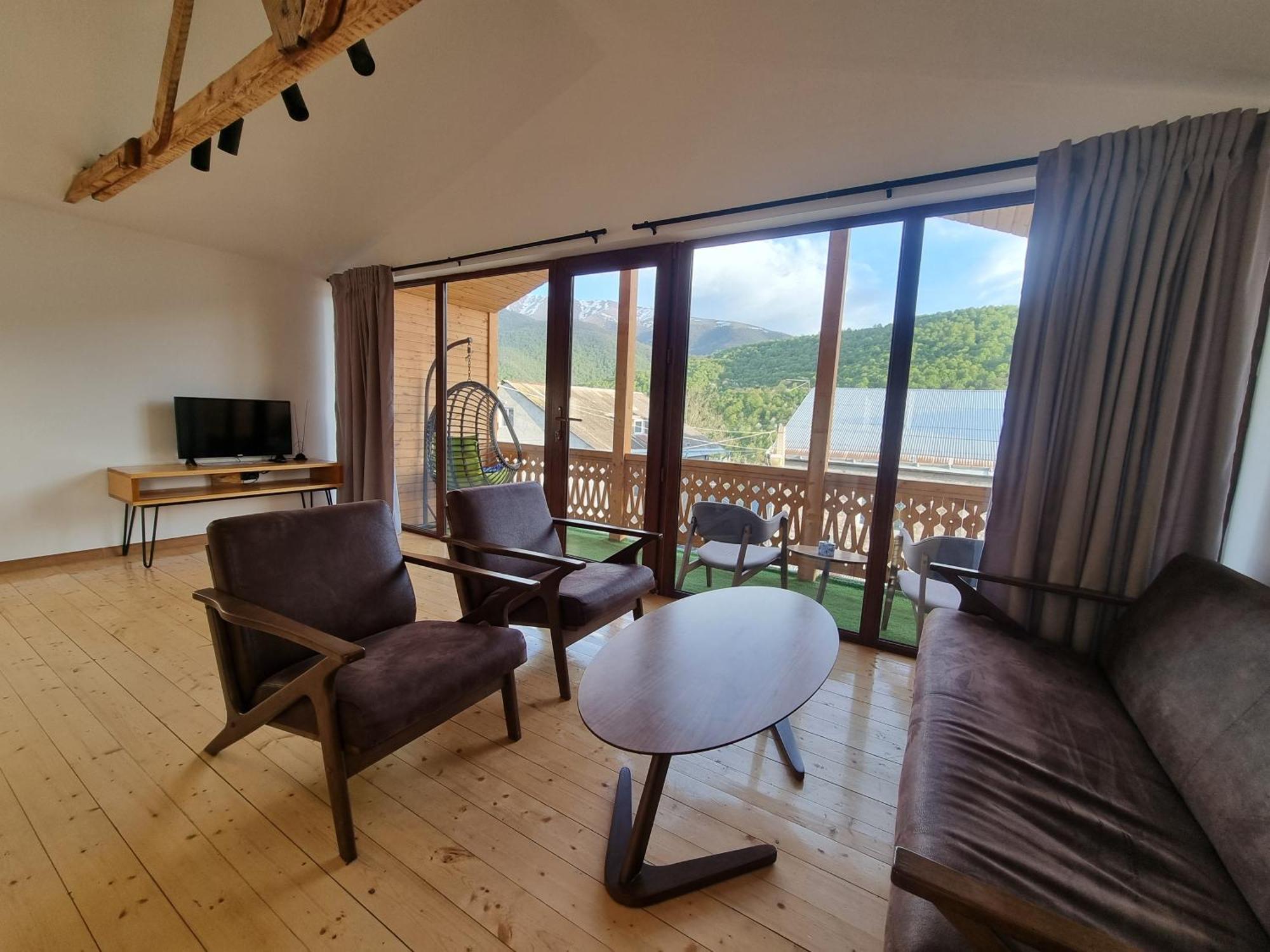 The Penthouse ,Apartment With 2 Bedrooms,Whole Apartment, Апартмент Целиком Dilijan Exteriör bild